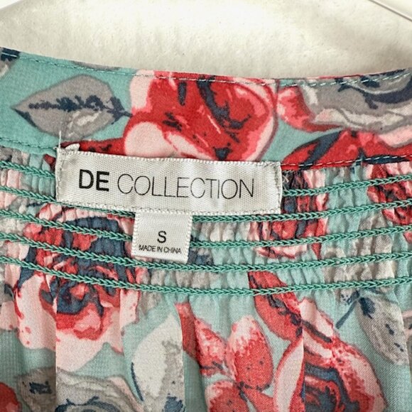 DE Collection Smocked-Yoke Blouse with Rose Print - Picture 3 of 9